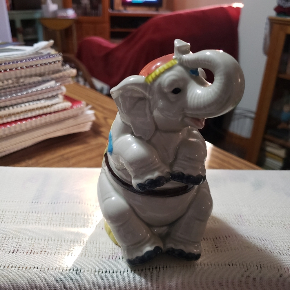 Vintage Elephant Piggy Bank